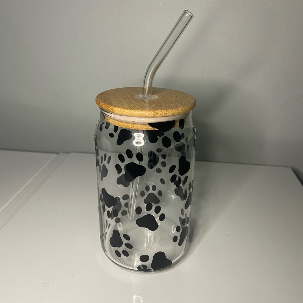 Cute black paw print 18oz glass cup with bamboo lid